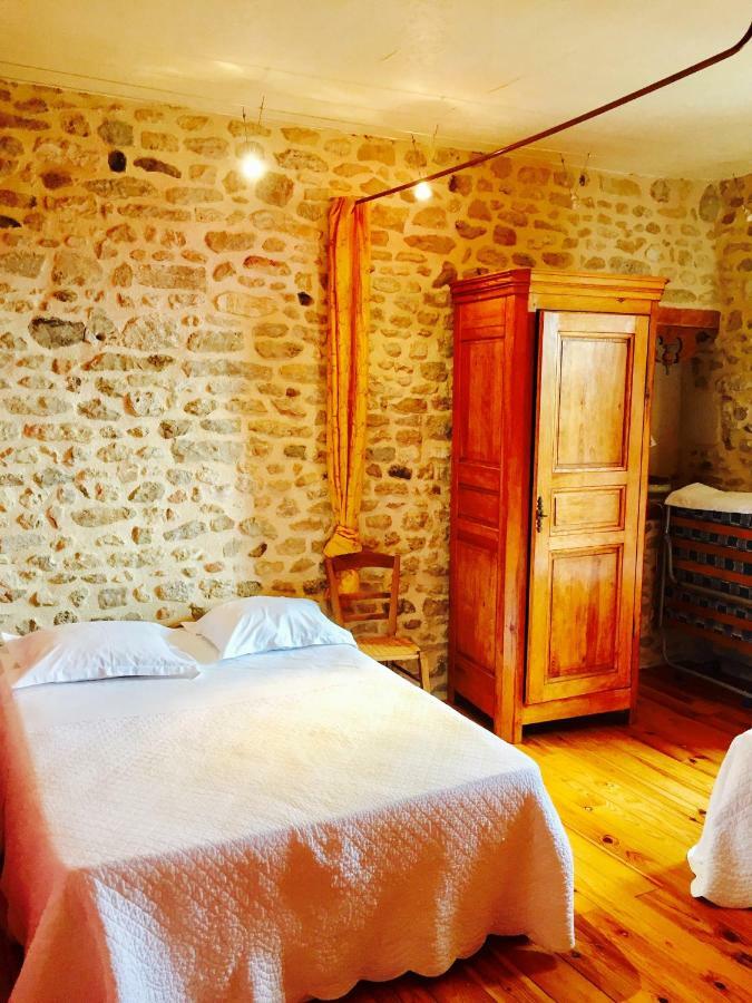 Aux Caprices Des Dieux Marnes Buitenkant foto